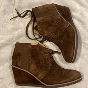 Franco Sarto brown suade tie wedge booties